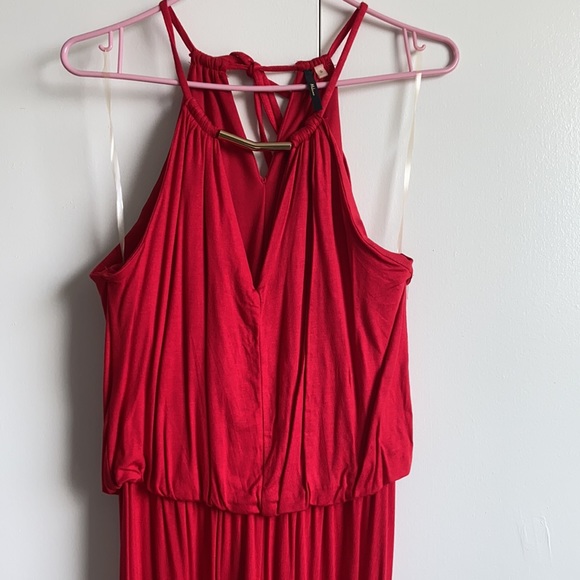 Stunning red hot jumpsuit! 🔥🔥 - Picture 2 of 3